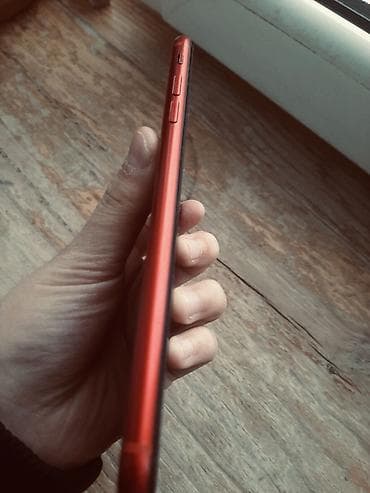 xs max 128 gb: IPhone 8 Plus, 64 GB, Qırmızı, Simsiz şarj — 3