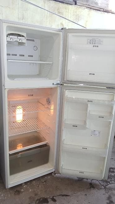 Samsung Nofros əla işlək vəziyyətdədir, az işlənib yaxşı soyudur — 2