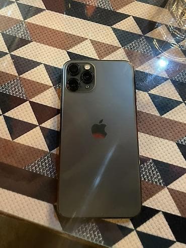 13 pro ayfon: IPhone 11 Pro, 64 GB, Space Gray, Qırıq — 1