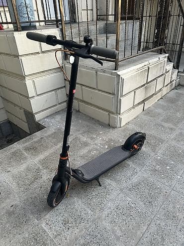 gitara kabel: Segway Ninebot elektrik skuteri Ninebot f40 ideal veziyyetdedir demey — 7
