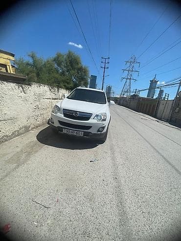 Opel Antara: 2.4 л | 2013 г. 200000 км — 3