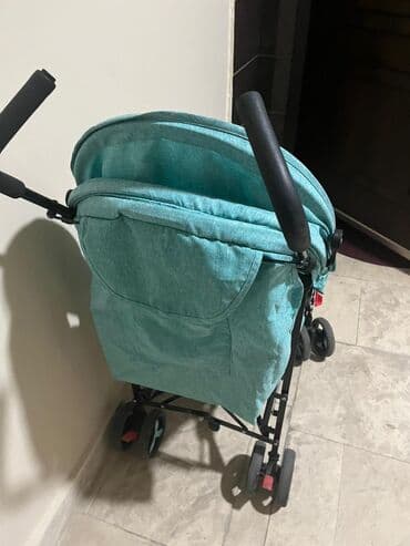 Klassik gəzinti arabası