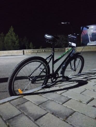 i̇kitəkərli velosipedlər: Yeni Şəhər velosipedi Stels, 26", sürətlərin sayı: 1 — 1