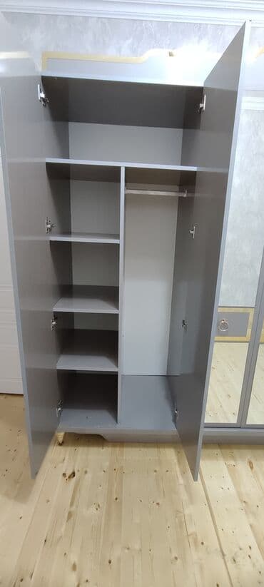 ayna qapi: Açılan, 6 qapı Düz dolab, Qarderob, paltar dolabı — 4