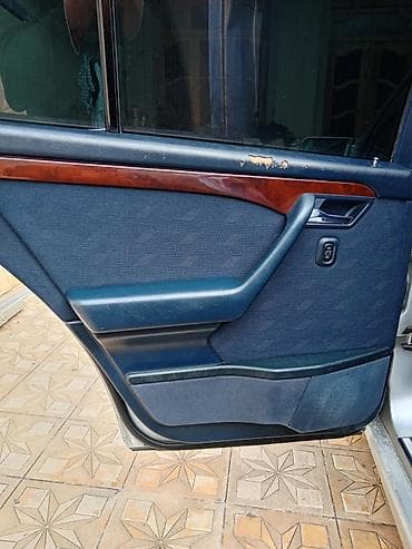 Salon: Məhsul: Avtomobil salon dəsti – ön və arxa oturacaqlar, 4 ədəd qapı — 5