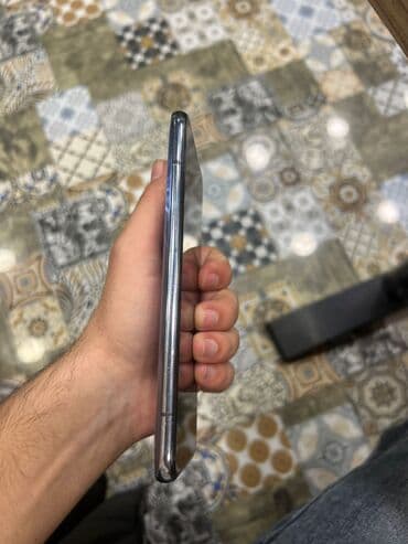 samsung s6 edge: Samsung Galaxy S21 Ultra, rəng - Gümüşü, Barmaq izi — 1