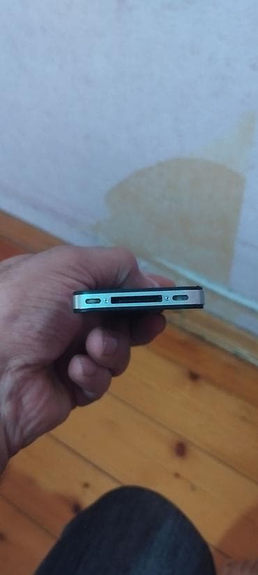 ipone 8 pilus: IPhone 4S, < 16 GB, Jet Black, Zəmanət, Kredit, Qırıq — 5