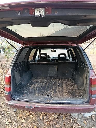 автомобиль базар: Opel Astra: 1.6 л | Универсал — 2