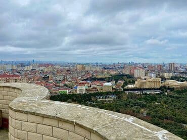 gencede 3 otaqli evlerin qiymeti: 3 otaqlı, Yeni tikili, m. Nəsimi, 137 kv. m — 19