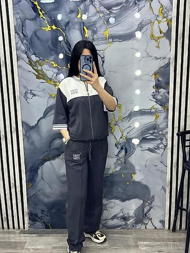 adidas dest: Qadınlar üçün iki hissəli idman dəsti - Üst: fermuarlı, qısaqol — 5