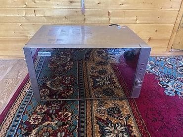 Mikrodalğalı soba Öztürklər, Ayrıca dayanan, Mikrodalğalar ilə, rəng - Gümüşü