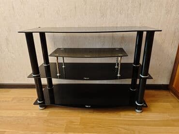 Bıçaqlar: Düz TV altlığı, Polkalı, Şüşəli — 2