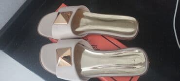 Basanoşka və səndəllər: Ölçü: 38, rəng - Bej, İşlənmiş — 2