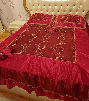 işlenmiş drel: Yataq üçün rəng - Qırmızı Yataq örtüyü — 4