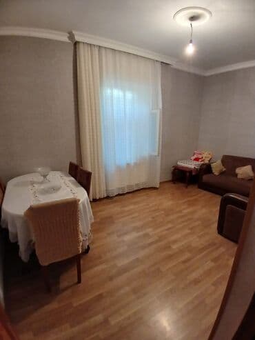 ibrahim eliyev: 3 otaqlı, 100 kv. m, Orta təmir — 2