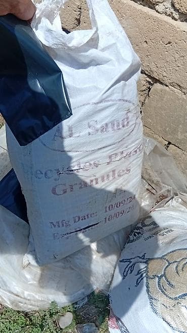 profil şekilleri: Qara rəngli çoxqatlı folqa paketlər - Material: qalın, elastik — 2