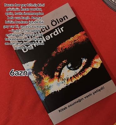 Satışda müxtəlif janrlarda 4 kitab: 1) Üçüncü Ölən Ümiddir –