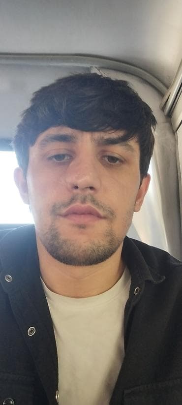 upakovka ish: Mühafizəçi, Kişi, 24 yaş, 1-2 illik təcrübə — 1