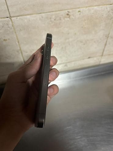 Elektronika: IPhone 15 Pro, 512 GB, Gümüşü — 7