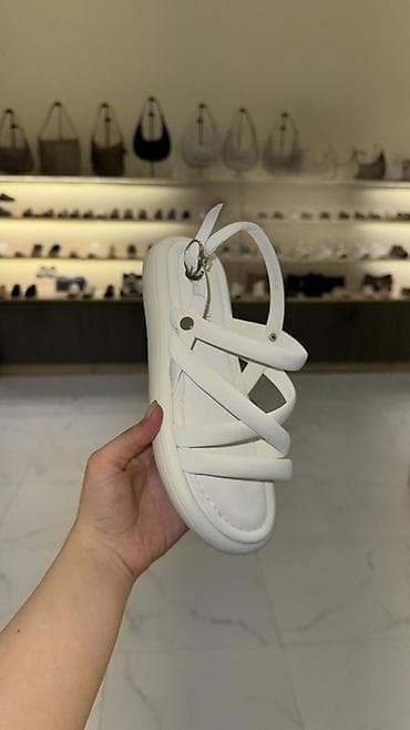 Qadın sandal modeli – yastıqcıqlı, rahat platformalı - Rənglər: bej — 4