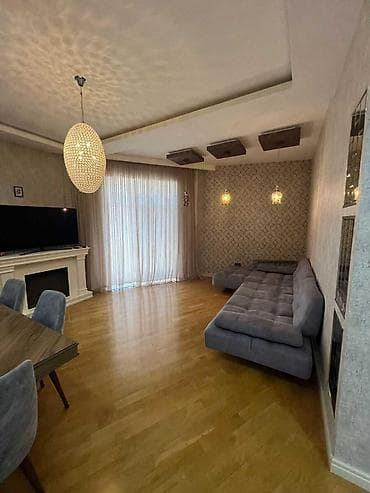 Mənzillər: İcarəyə verilir 3 otaqlı yeni tikili 110 m², Ağ şəhər q. Kateqoriya — 1