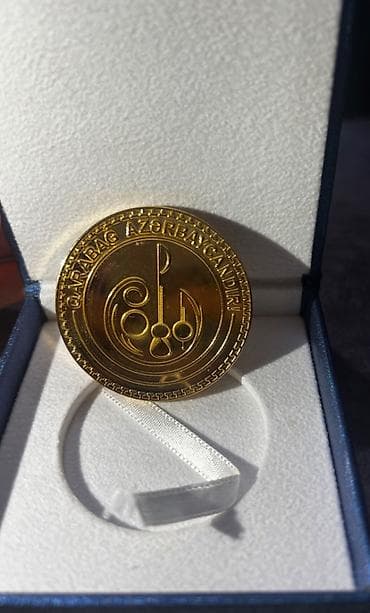 dollar nece manatdir: Salam. 2021 ci ilde Şușada XarıBűlbűl festivalında verilib.Elaqe ucun — 2