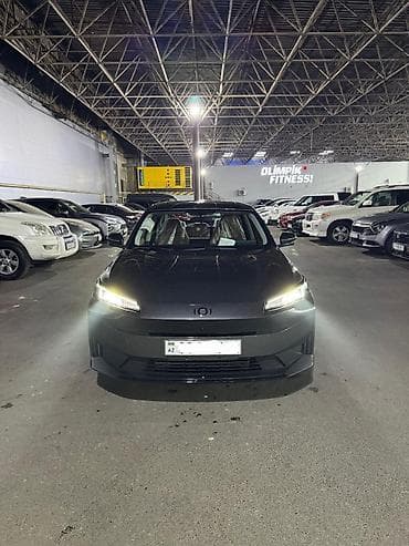 Elektrikli sedan – Leapmotor C01 (A05) Xüsusiyyətlər: - Kuzov