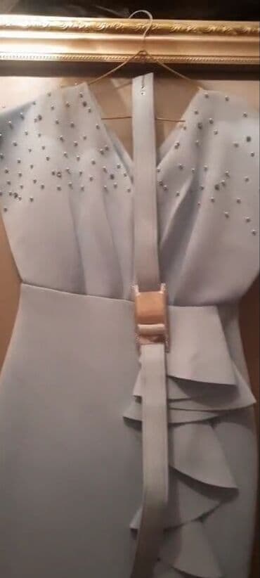 leopard donlar: Zərif dizaynlı açıq mavi ziyafət/kokteyl donu - Qoluzun, V-kəsimli — 3