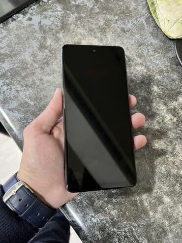 Fly: Samsung Galaxy A72, 128 ГБ, цвет - Черный, Две SIM карты — 4