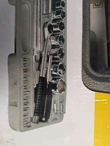 usta alet cantasi: Açar dəsti — 3