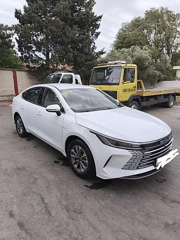 BYD: 2025 model BYD Destroyer 05 DM-i plug-in hibrid sedan - 2025-in sonu — 2