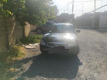 lada 21010: VAZ (LADA) Priora: 1.6 l | Sedan — 2