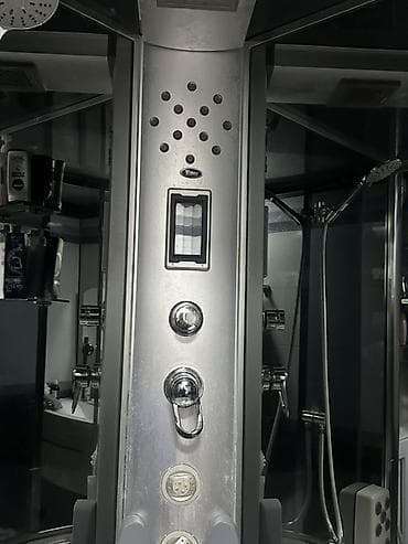 hamam tavanları: Üstü qapalı kabina, Künc üçün — 2