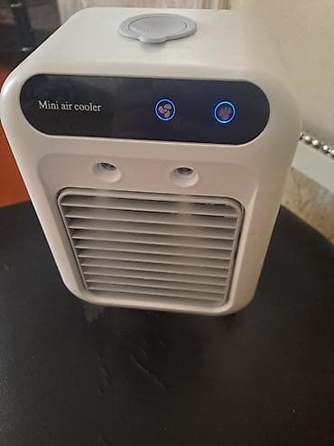 Mini kondisaner adpter ilə şarj olunur 500ml su tutumu su ilə işləyir lalafo.az -da Mini kondisaner adpter ilə şarj olunur 500ml su tutumu su ilə işləyir