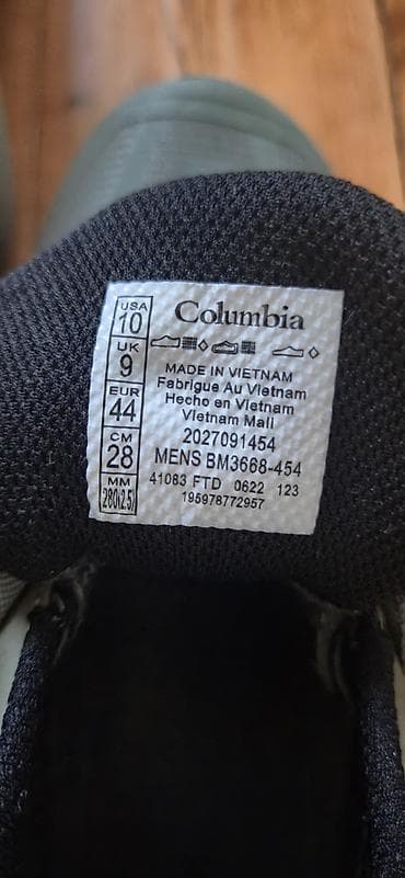 şuadan qoruyan eynək: Columbia marka kişi ayaqqabısı. 43 ölçüdür. Su keçirmez, nefes alan — 7