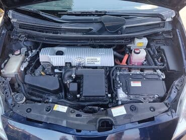 kia islenmis ehtiyat hissələri: Toyota Prius: 1.8 l | 2015 il — 2
