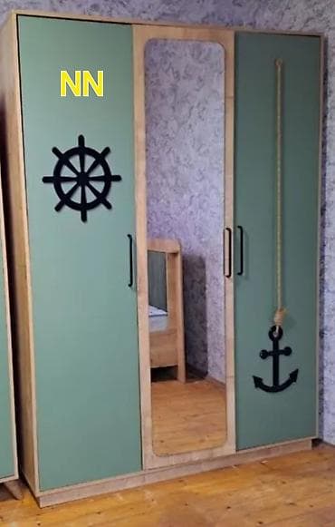 yolka agaclari: Oğlan və qız üçün, Yeni, 3 qapılı, Açılan, Düz dolab — 1