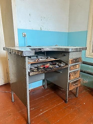 Metalkarkas iş masasının satışı. Zərgərlik işi üçün peşəkar iş masası — 2