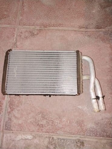 qazel radiator: Mitsubişi Airtrek 2.4 peçin radyatoru işləkdi — 1