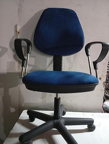 Ofis dolabları: Təkərli, Qolları tənzimlənir, Parça — 5