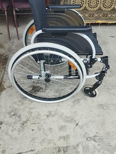 Yerimək üçün arabalar, çəliklər, əsalar, rollatorlar: Ottobock əlil arabası - Brend: Ottobock - Manual (özünəyürüşlü) — 1