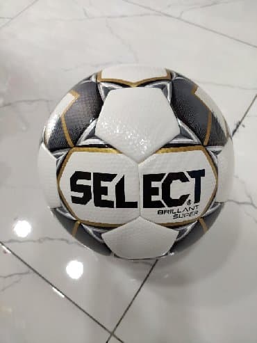 select futbol topu: Top "Select". Made in Thailand. Nömrə 5 və nömrə 4 razmerleri var — 6