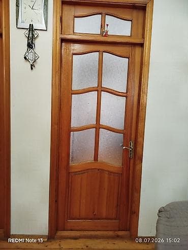 samdan: Məhsul: Şüşəli taxta otaq qapıları (2 ədəd) Xüsusiyyətlər: - — 2