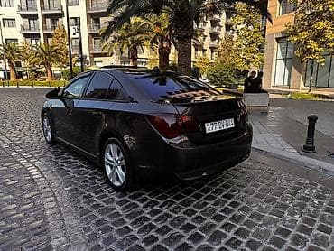 cayenne krilo 2013: Chevrolet Cruze: 1.4 l | 2015 il 227000 km Sedan — 6