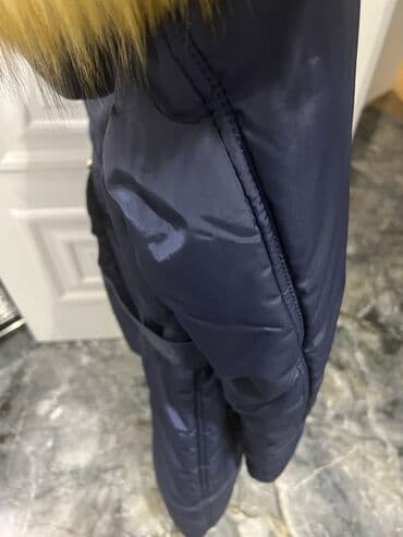 gödəkçələr: L ölçü Səligəli vəziyyatdə. Qalın Az isifadə edilib Defekti yoxdu — 8