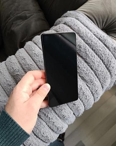 poco c51: Poco X5 Pro 5G, 256 GB, rəng - Sarı, Sensor — 2