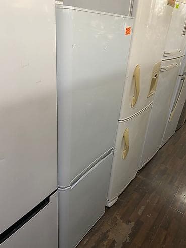 simfer qaz sobalari: 2 qapılı Indesit Soyuducu Satılır, rəng - Ağ — 1