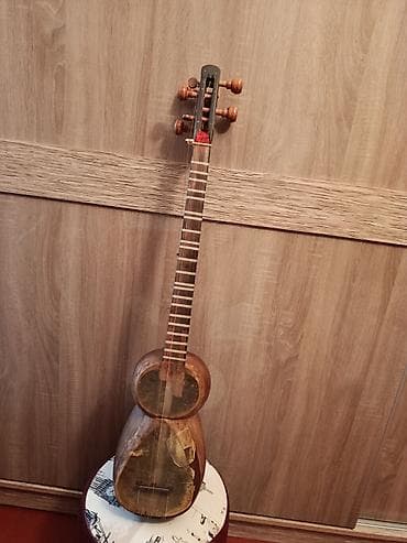 Zərb alətləri: Tar satilir təmiz tut agacındandır çanaği qolu isə qoz agacıdir 1250 — 2