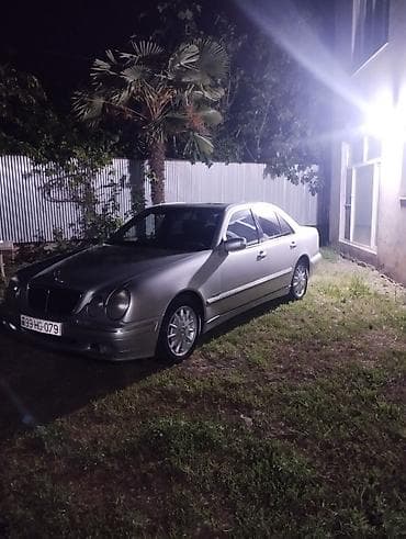 haojue tr 150: Mercedes-Benz E-Class: 2.7 l | 2001 il Sedan — 1