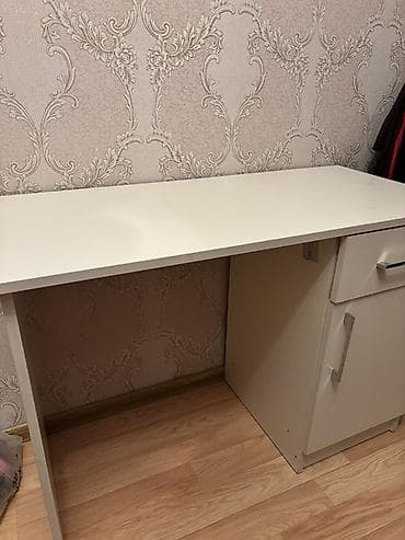stul ofis: Ağ rəngdə kompakt iş/oxu masası - Material: laminat/LDSP səth — 1